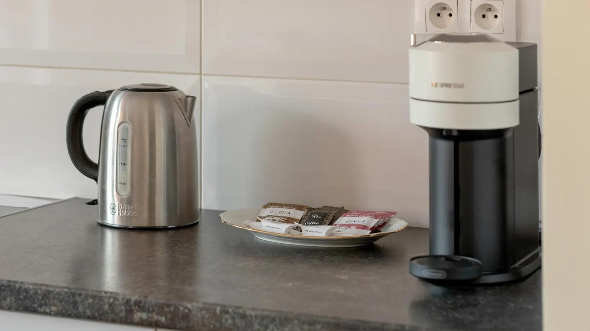 Wilczak Spacious Apartment With Free Garage Poznan By Noclegi Renters